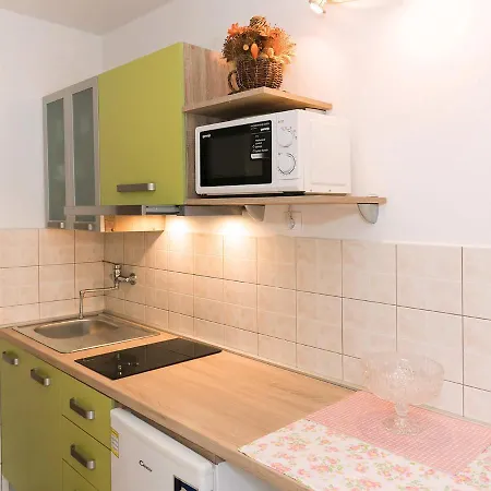 Graziella Apartman *