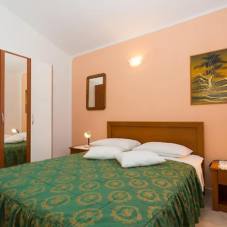 Graziella Apartman Porec